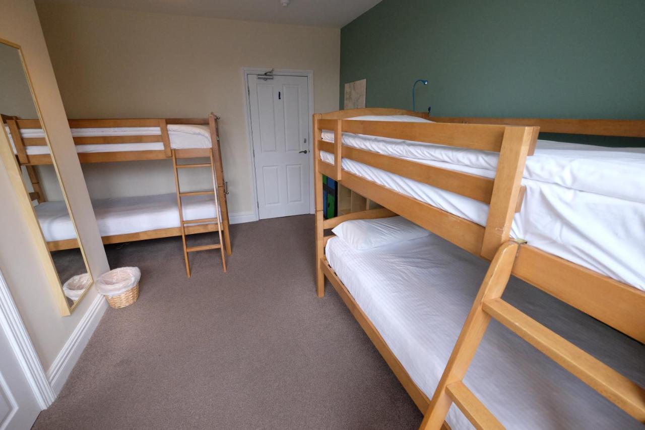Wayfarers Independent Hostel Пенрит Екстериор снимка